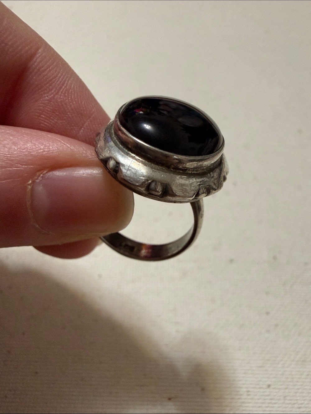 Gorgeous Sterling Silver 925 Black Onyx Oval Ring Size 6 - Picture 7 of 14